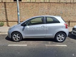 Gris / plata Usado 2006 Toyota Yaris Luna Berlina | 4999 € (Buen precio)