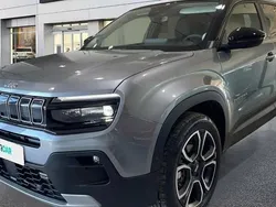 Gris Usado 2024 Jeep Avenger Summit SUV | 21.300 € (Precio justo)