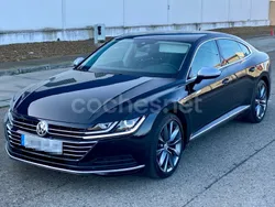 Azul Usado 2018 VW Arteon Elegance Berlina | 22.500 € (Precio justo)