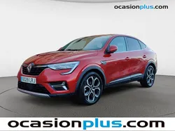 Rojo Usado 2021 Renault Arkana Techno SUV | 18.819 € (Buen precio)