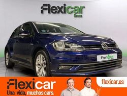 Azul Usado 2020 VW Golf VIII Advance Berlina | 17.490 € (Buen precio)
