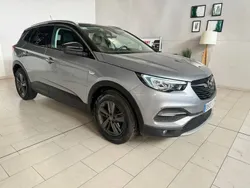 Gris Usado 2018 Opel Grandland X Selective SUV | 15.990 € (Caro)