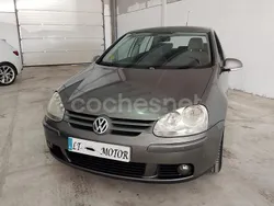 Gris / plata Usado 2007 VW Golf V Sportline Berlina | 6400 € (Precio justo)