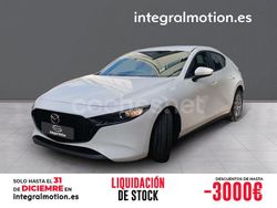 Blanco Usado 2025 Mazda 3 Prime-Line Berlina | 25.990 €