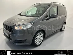 Gris / plata Usado 2018 Ford Tourneo Courier Ambiente Monovolumen | 10.999 € (Precio justo)