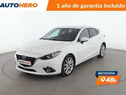 Blanco Usado 2016 Mazda 3 Luxury Berlina | 14.999 € (Un poco caro)