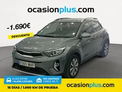 Gris / plata Usado 2024 Kia Stonic SUV | 18.590 € (Precio justo)