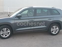 Gris / plata Usado 2018 Skoda Kodiaq Style SUV | 18.499 € (Buen precio)