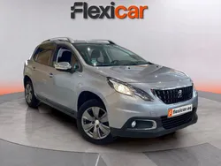 Gris Usado 2018 Peugeot 2008 Style SUV | 9590 €