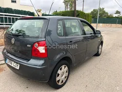 Azul Usado 2004 VW Polo Highline Berlina | 2500 € (Precio justo)