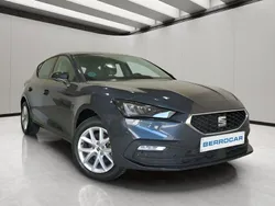 Gris Usado 2024 Seat Leon Style Berlina | 25.690 € (Precio justo)