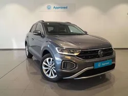 Gris Usado 2024 VW T-Roc Life SUV | 25.800 € (Un poco caro)
