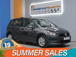 Gris / plata Usado 2018 VW Golf Sportsvan Edition Monovolumen | 15.900 € (Precio justo)