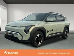 Verde Nuevo 2025 Kia EV3 2 SUV | 38.900 € (Precio justo)