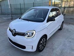 Blanco Usado 2022 Renault Twingo Urban Night Utilitario | 12.349 € (Precio justo)