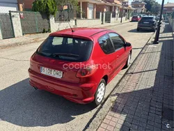 Rojo Usado 2005 Peugeot 206 Berlina | 3100 € (Precio justo)