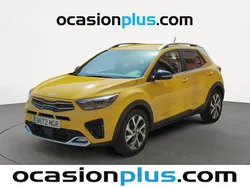 Amarillo Usado 2023 Kia Stonic SUV | 17.537 € (Precio justo)