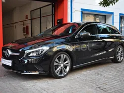 Negro Usado 2016 Mercedes CLA220 Shooting Brake Urban Familiar | 22.990 € (Un poco caro)
