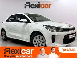 Blanco Usado 2018 Kia Rio Utilitario | 9990 € (Precio justo)