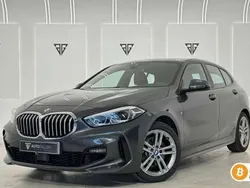 Gris Usado 2021 BMW 118 M Sport Utilitario | 23.900 € (Precio justo)