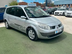Gris / plata Usado 2006 Renault Grand Scénic II Dynamique Monovolumen | 4499 € (Un poco caro)