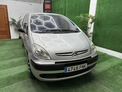 Plateado Usado 2007 Citroën Xsara Picasso Monovolumen | 2995 € (Super precio)
