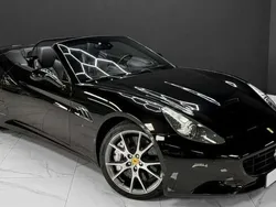 Negro Usado 2010 Ferrari California Coupe | 133.900 € (Caro)