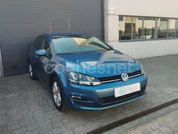 Azul Usado 2016 VW Golf VII Advance Berlina | 14.500 € (Precio justo)