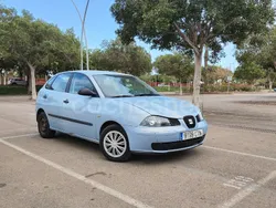 Azul Usado 2004 Seat Ibiza Berlina | 2900 € (Precio justo)