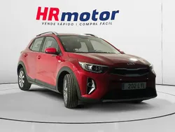 Rojo Usado 2022 Kia Stonic SUV | 15.340 € (Precio justo)
