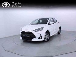 Blanco Usado 2024 Toyota Yaris Hybrid Active Berlina | 23.350 € (Precio justo)
