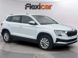 Blanco Usado 2023 Skoda Karoq Ambition SUV | 19.190 € (Super precio)