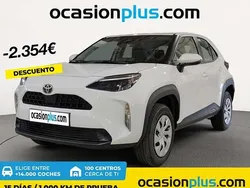 Blanco Nuevo 2025 Toyota Yaris Cross Business Edition SUV | 23.546 € (Precio justo)