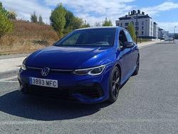 Azul Usado 2023 VW Golf VIII R Berlina | 46.990 € (Precio justo)