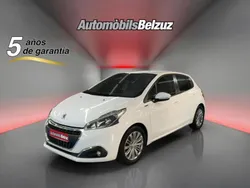 Blanco Usado 2018 Peugeot 208 Signature Sky Utilitario | 9990 € (Precio justo)