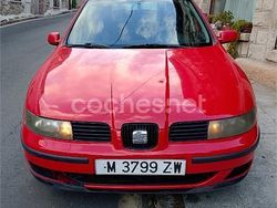 Rojo Usado 2000 Seat Leon Stella Berlina | 2000 €