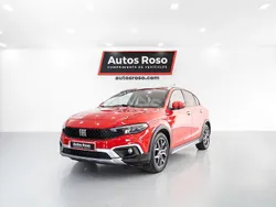 Rojo Usado 2022 Fiat Tipo Cross Berlina | 17.990 € (Precio justo)