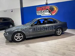 Gris / plata Usado 2004 BMW 530 Exclusive Berlina | 4999 € (Buen precio)