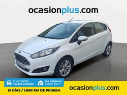 Blanco Usado 2015 Ford Fiesta Trend Utilitario | 9190 € (Precio justo)
