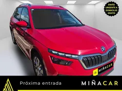 Rojo Usado 2022 Skoda Kamiq Style SUV | 18.440 € (Precio justo)