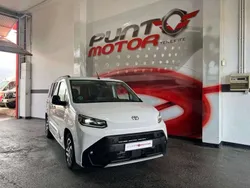 Blanco Usado 2024 Toyota Proace Active Van | 20.990 € (Buen precio)