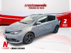 Gris / plata Usado 2018 Toyota Auris Hybrid Berlina | 15.890 € (Precio justo)