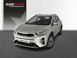 Plateado Usado 2023 Kia Stonic SUV | 16.950 € (Precio justo)