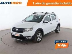 Blanco Usado 2016 Dacia Sandero Stepway Utilitario | 8899 € (Precio justo)