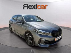 Gris Usado 2024 BMW 118 Utilitario | 25.190 € (Buen precio)