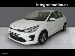 Blanco Usado 2022 Kia Rio Berlina | 16.500 € (Precio justo)