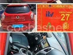 Rojo Usado 2016 Ssangyong (KGM) Tivoli Limited SUV | 8500 €