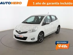 Blanco Usado 2013 Toyota Yaris Active Berlina | 9799 € (Un poco caro)