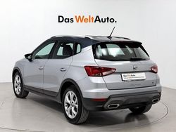Gris plata Usado 2024 Seat Arona FR SUV | 21.490 € (Precio justo)