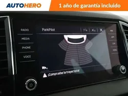 Amarillo Usado 2018 Skoda Karoq Ambition SUV | 15.899 € (Precio justo)